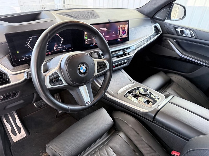 bmw-x7-1